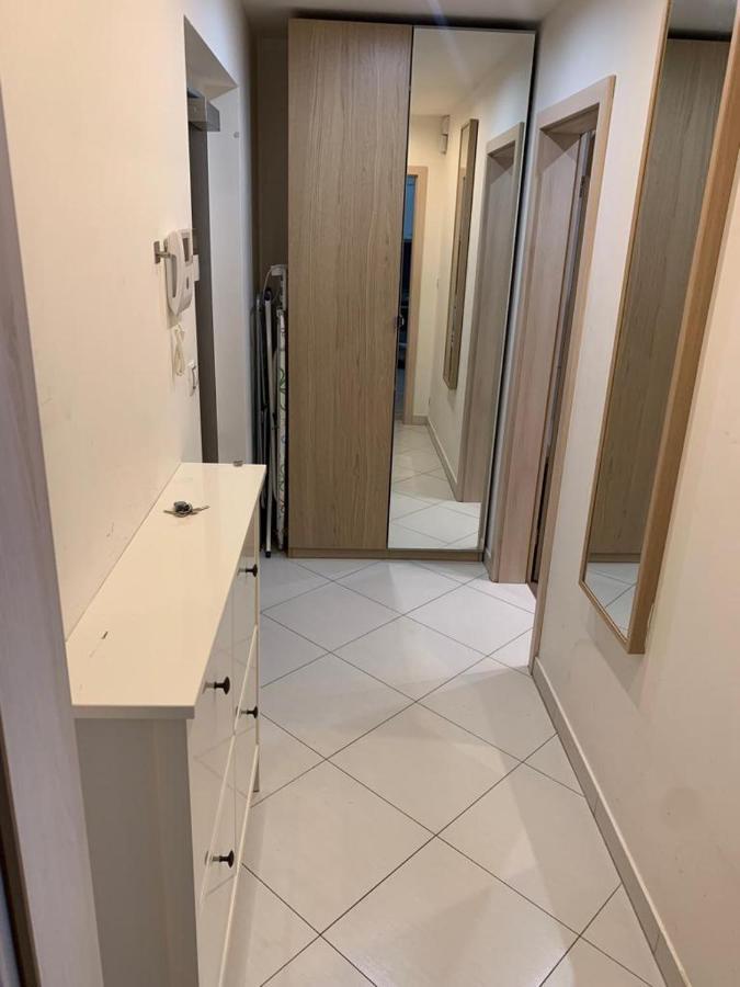 Residence Garden Tower - 8 Min Do Centra, Garaz Прага Экстерьер фото